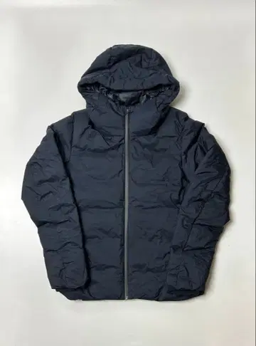 UNIQLO 네이비 후드 부착 심리스 다운 후드티 자켓 M 사이즈