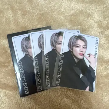 우에무라 켄신 트레이딩 카드 세트