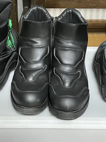 Gmbh 힐 부츠