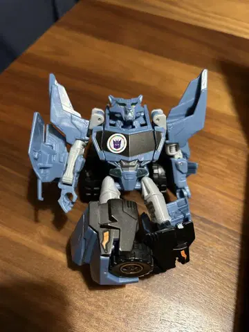 트랜스포머 가동식 피규어