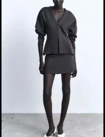 ZARA 니트 셋업 가디건