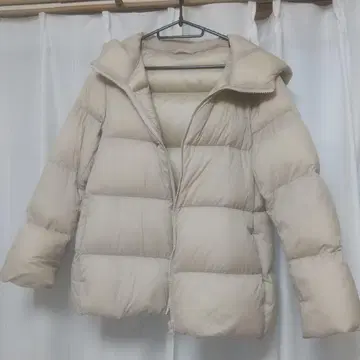 유니클로 울트라 라이트 다운