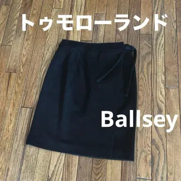 Ballsey 스커트 투모로우랜드 (맥피, 데프레와 동일)