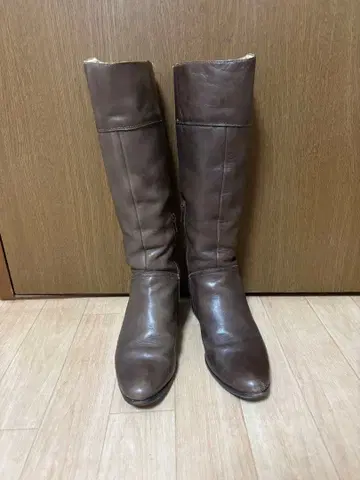 가죽 부츠 브라운 지퍼 달린 롱 부츠