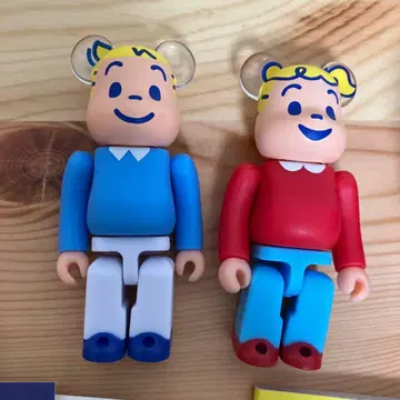 오사무 굿즈 베어브릭