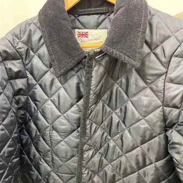 그레이 퀼팅 자켓 코듀로이 옷깃 트래디셔널 웨더웨어