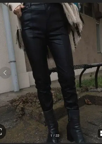 Ameri vintage fake leather skinny pants