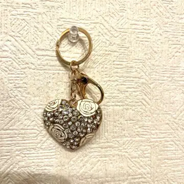 하트형 크리스탈 키링