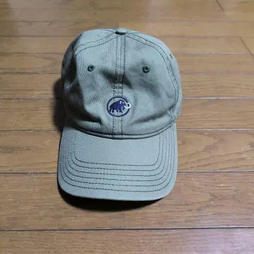 마무트 올리브 그린 캡