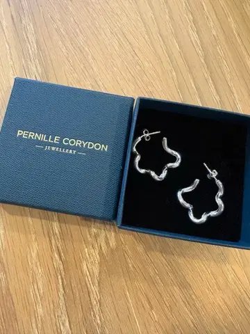17000엔 Pernille Corydon 실버 귀걸이