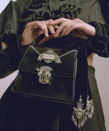 tanakadaisuke / silver tag mini hand bag