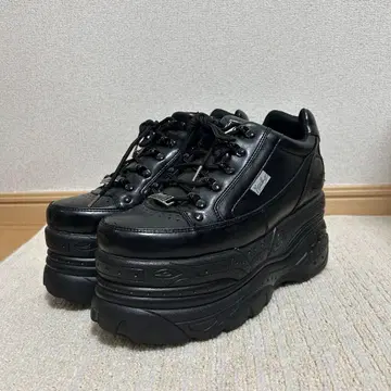 [ YOSUKE/요스케 ] 통굽 레이스업 스니커즈