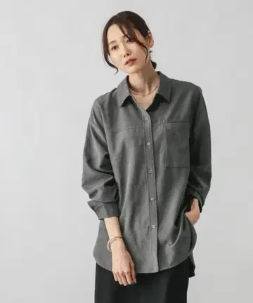 [ 새상품 ] 글로벌 워크 피치 새틴 셔츠 긴팔 그레이