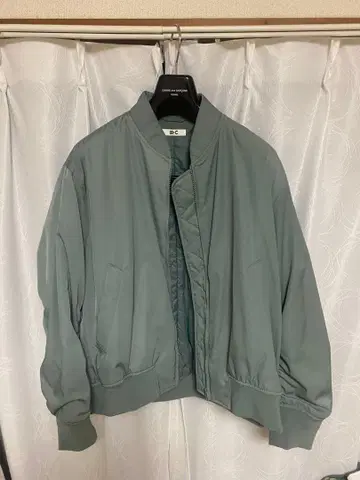 UNIQLO C 유니클로 씨 보머 자켓 MA-1 완판 품절 겨울