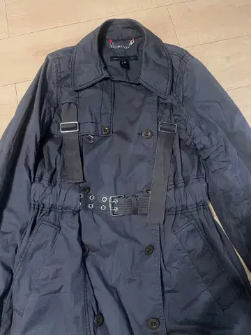 Marc jacobs 다크 그레이 벨트 트렌치코트