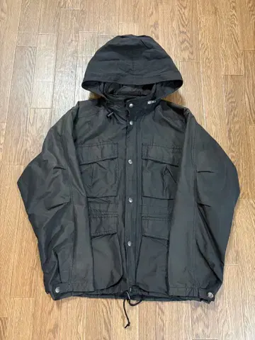 S2W8 made in USA 블랙 마운틴 후드티 후드 부착