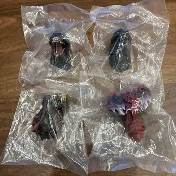 제일복권 고질라 괴수난무-날뛰는 존재- E상 몬스터 헤드 마그넷