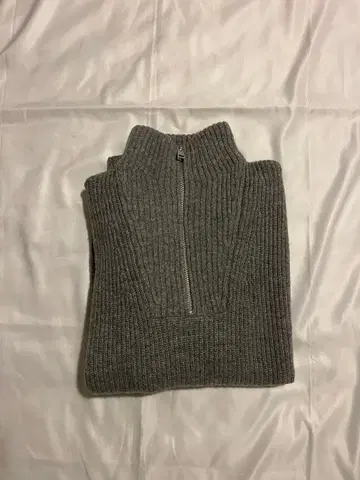 ZARA 그레이 하이넥 스웨터 지퍼 포함