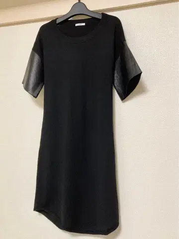 IENA 티셔츠