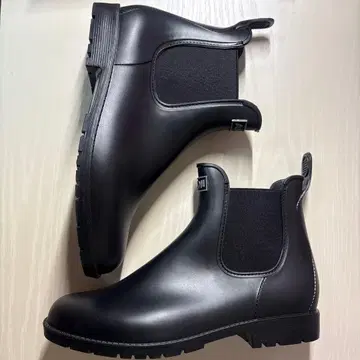 블랙 밴딩 첼시 부츠