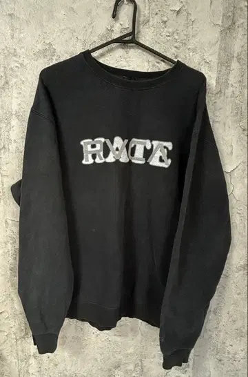 rvca 트레이닝복 블랙 화이트 2벌 세트