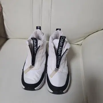 Calvin Klein Jeans 지퍼 스니커즈