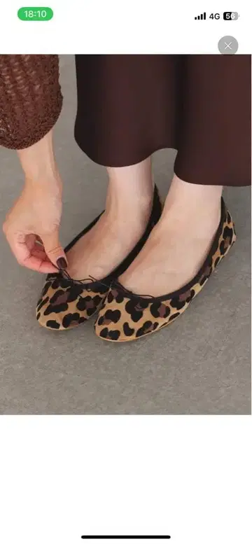 레오파드 무늬 플랫슈즈 새상품