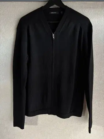 DKNY 다나카란 블랙 L 사이즈 집업 니트