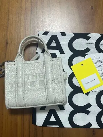 MARC JACOBS 미니 백참