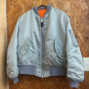 USA제 90s ALPHA MA-1 플라이트 자켓 실버
