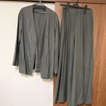 icb 카키 노카라 셋업 L