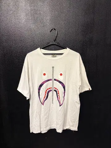 샤크 디자인 반팔 T셔츠 XL 화이트 ape