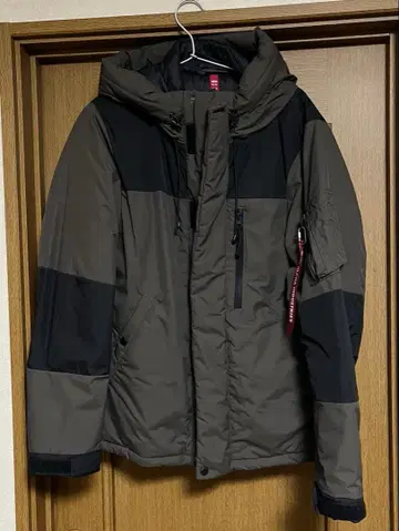 ALPHA 남성용 방한 충전솜 아발란치 자켓 컨디션 최상