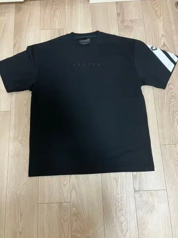 크로노스 CRONOS T셔츠