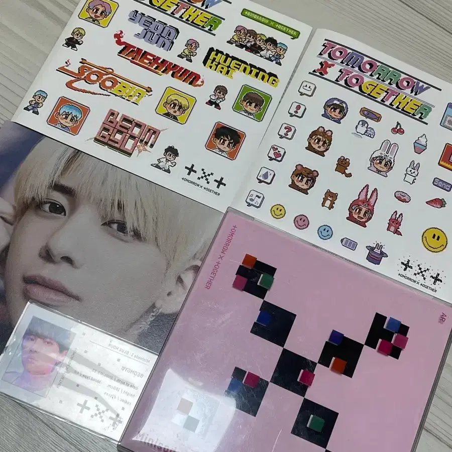 Tomorrow X Together Blue Hour album + sticker + poca