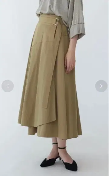 [새상품] 야마다야 Aga 랩 플레어 스커트 베이지
