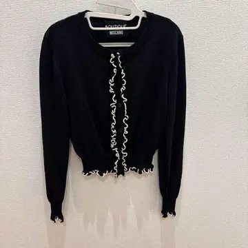 BOUTIQUE MOSCHINO 프릴 디자인 가디건