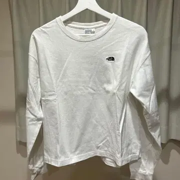 THE NORTH FACE 화이트 긴팔T셔츠 M