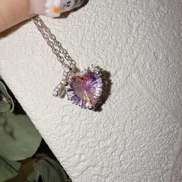 아메트린 펜던트