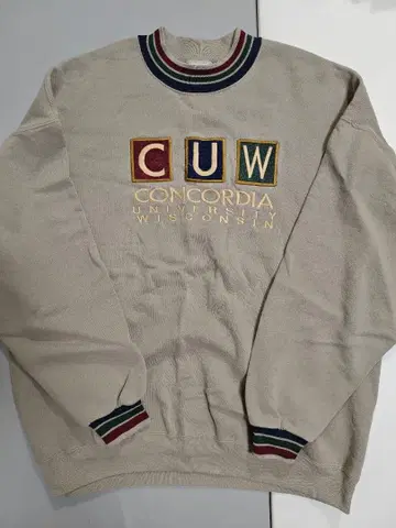 콘코르디아 대학 로고 맨투맨