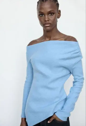 ZARA 소프트 비대칭 긴팔 니트 블루