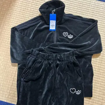 adidas 벨로아 셋업 레어