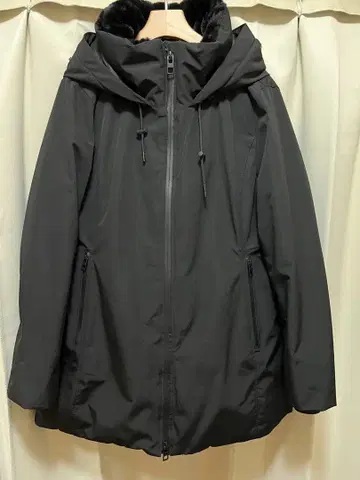 ZARA 블랙 다운 자켓 USA XL 스포티 윈터 후드티