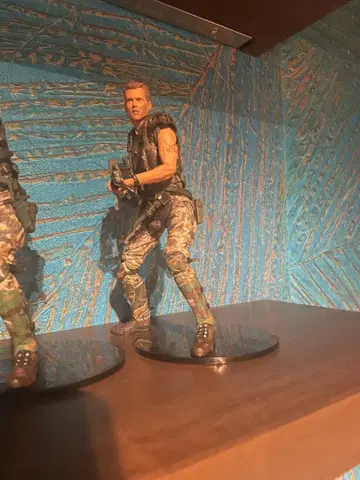 NECA 네카 에이리언 히 피규어