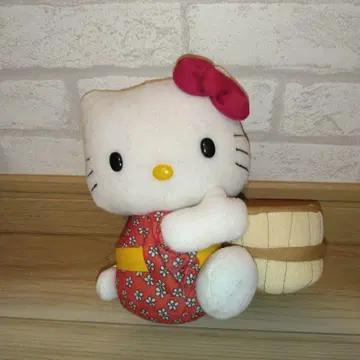 헬로키티 일본 의류 봉제 인형 본체
