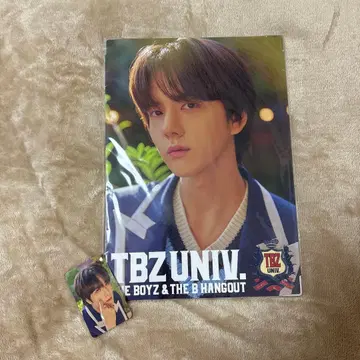 TBZ UNIV. THEBOYZ&THEB HANGOUT 프리미엄 사진