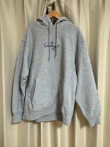 enebeyc 후드티
