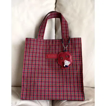 파미리아 토트백 체크