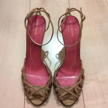 kate spade 골드 스트랩 힐 샌들 7W