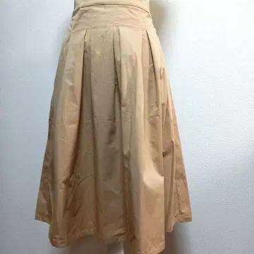 에트로 무릎 기장 스커트 44사이즈